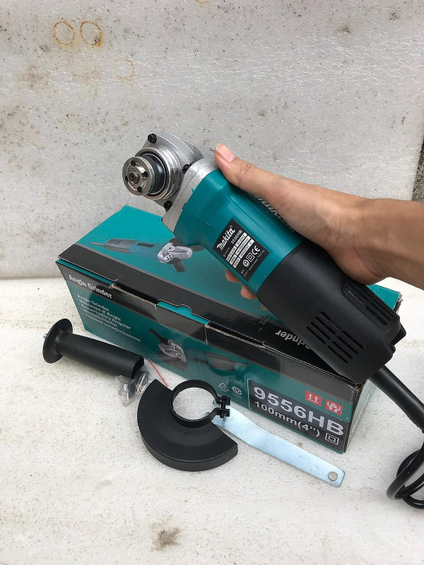 Makita 9556HB MÁY MÀI GÓC(100MM/840W/CÔNG TẮC ĐUÔI)