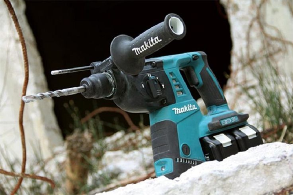 Makita DHR242RME MÁY KHOAN BÊ TÔNG 3 CHỨC NĂNG DÙNG PIN (kèm 02 pin 4.0Ah + sạc nhanh)