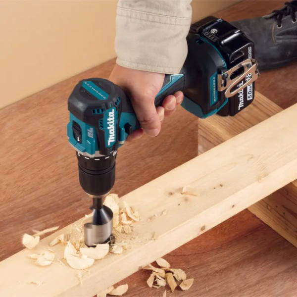 Makita DDF487Z MÁY KHOAN VÀ VẶN VÍT DÙNG PIN(BL)(18V) (không kèm pin sạc)