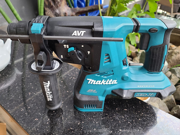 Makita DHR282Z MÁY KHOAN BÊ TÔNG 3 CHỨC NĂNG DÙNG PIN (không kèm pin sạc)