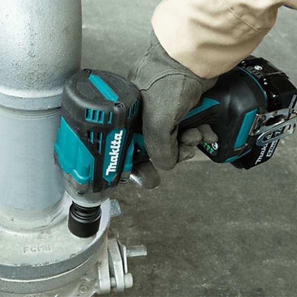 Makita DTW300RTJ MÁY SIẾT BU LÔNG DÙNG PIN(12.7MM/BL)(18V (kèm 02 pin 5.0 + sạc nhanh)