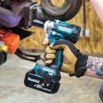 Makita DTW302Z MÁY SIẾT BU LÔNG DÙNG PIN(9.5MM/ (không kèm pin sạc)