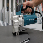 Makita JS3201 MÁY CẮT KIM LOẠI(3.2MM)