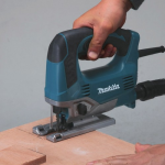 Makita JV0600K MÁY CƯA LỌNG