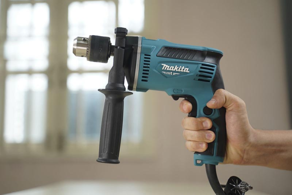 Makita M6200B MÁY KHOAN(13MM)