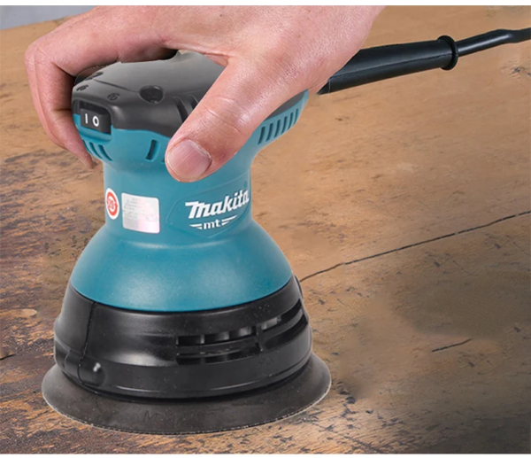 Makita M9204B MÁY CHÀ NHÁM QUỸ ĐẠO TRÒN