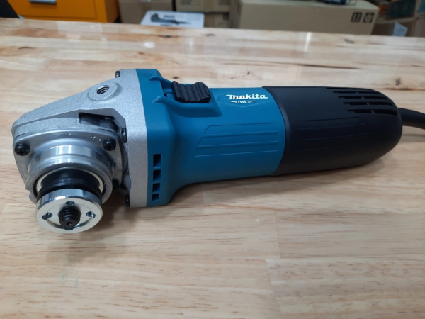 Makita M9506B MÁY MÀI GÓC(100MM/720W/CÔNG TẮC TRƯỢT)